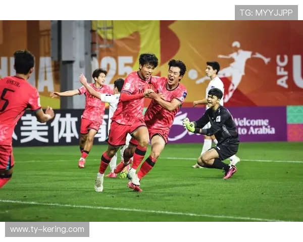 韩国队快速反击战术生效，客场2-0领先日本队